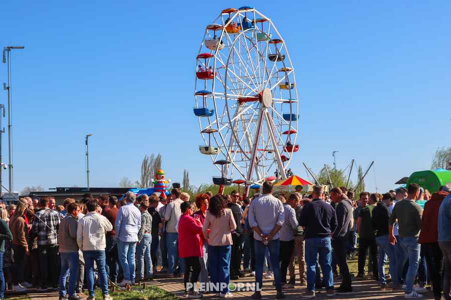 Sfeer Pleinpop Zondag (57)